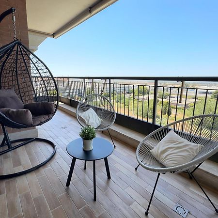 Sunset Escape Apartment - Panoramic Terrace Фьюмичино Экстерьер фото